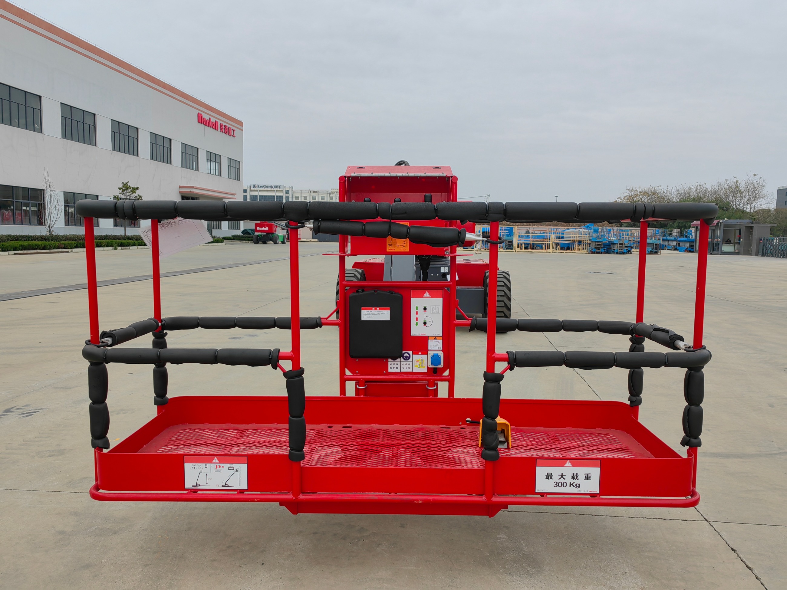 自行式直臂型高空作業(yè)平臺(tái),HT220JE / HT285JE / HT350JE